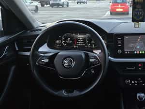 Skoda Kamiq - 68.000 km, 13.000 EUR — miniatura 6