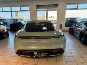Porsche Taycan vândut în Cluj-Napoca — miniatura 4