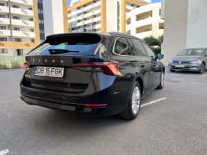 Skoda Octavia 2020 Diesel 2.0 manual incalzire scaune bord digital senzori parcare recunoastere semne faruri led geamuri privacy navigatie mare — miniatura 5