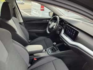 Skoda Octavia 2020 Diesel 2.0 manual incalzire scaune bord digital senzori parcare recunoastere semne faruri led geamuri privacy navigatie mare — miniatura 6