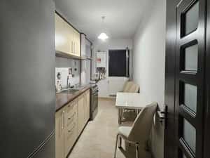 Apartament decomandat 2 camere mobilate + 2 camere nemobilate mansarda — miniatura 3