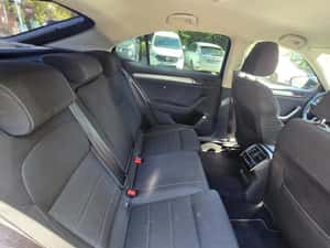 Skoda Superb 2017, 110.000 km, Diesel — miniatura 3