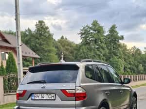 BMW X3 FACELIFT * 2010* BUSINESS LINE * 2.0 D * Euro 5* Climă * Tempomat * Panoramic * 4 x 4 * Piele* Pdc* Cârlig de remorcare* Înmatriculat  România — miniatura 5