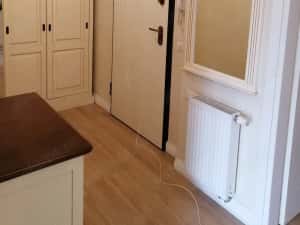 Apartament de lux pentru oameni de afaceri, amenajat și mobilat, 2 camerecu loc de parcare Piața 700 — miniatura 9