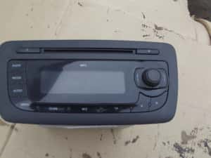 Radio CD Seat Ibiza 6J 2008-2015 radio cd original dezmembrez Ibiza 6j