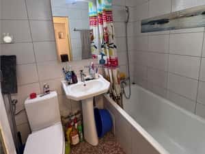 Apartament 2 camere Decomandate Resita — miniatura 6