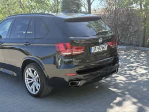 BMW X5 F15 3.0d 2015 — miniatura 5
