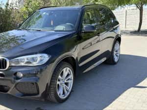 BMW X5 F15 3.0d 2015 — miniatura 10