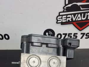 pompa abs mercedes-benz v-class (2014->) [w447] 2.2 motorina 2017 — miniatura 4