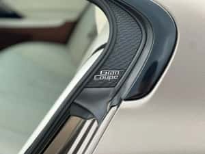 Bmw, m6 4,4 L V8 — miniatura 3