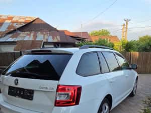 Skoda Octavia 2017*DSG*Xenon*Navi*171000 km — miniatura 4