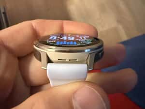Garmin Venu 4 41mm auriu in stare foarte bună cu garanție — miniatura 3