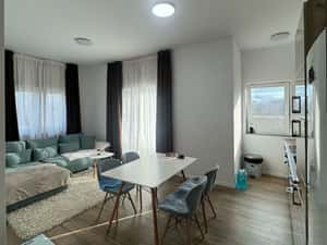 Apartament cu 3 camere, mobilat, utilat, str. Bunești — miniatura 4