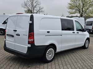 Mercedes-Benz Vito Van / Minibus, 12.929 km, 48.444 EUR — miniatura 5