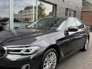 BMW 530 Automată 245 HP Benzină — miniatura 2