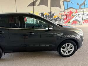 Ford Kuga 2019 SUV Second Hand — miniatura 2