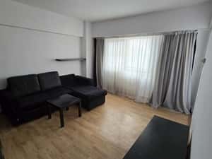 Ofer spre închiriere garsoniera centru