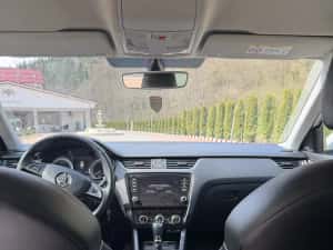 Skoda octavia 2.0 DSG 4x4 — miniatura 5