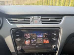 Skoda octavia 2.0 DSG 4x4 — miniatura 8