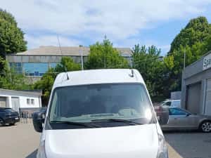 Vand Renault Master 2015 Diesel 2299 cmc Neavariata