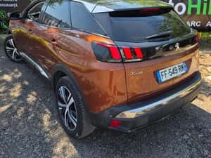 Peugeot 3008 1.5 BlueHDi 130CP EAT8 Allure Pack — miniatura 4
