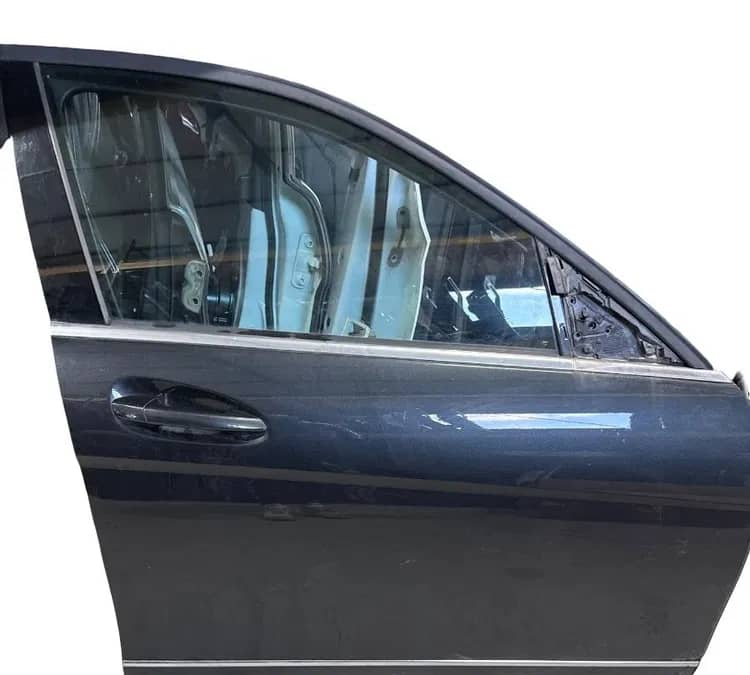 Usa Portiera Dreapta Fata Mercedes-Benz C-Class W204 2007 - 2014 — fotografie 1 din 10