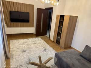Apartamemt 2 camere, renovat si mobilat nou, prima inchiriere — miniatura 3