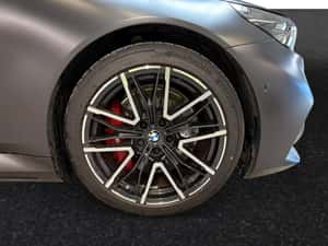 BMW M5 plug-in hybrid 2025, 727 CP, 68.600 km — miniatura 6
