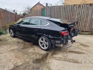 audi a5 2019 avariat — miniatura 3