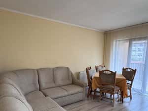 Apartament 3 cam de închiriat, cart. Rogerius
