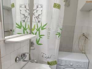 Chirie garsoniera - 200 E + garantie. — miniatura 5