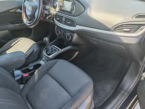 Fiat Tipo Hatchback 2017 169600 km Diesel — miniatura 6