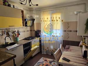 Apartament 3 Camere Sector 4 Zona Alexandru Obregia Liber — miniatura 5