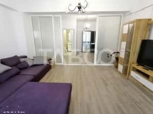 Apartament 3 camere 80 mpu pretabil spatiu comercial zona Strand Sibiu — miniatura 1