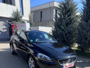 Volvo V60 Design Plug Hybyd — miniatura 3