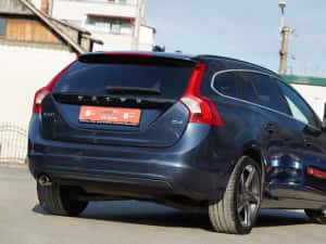 Volvo V60 Ocean Race 2014 2.0Diesel 5 Cilindrii Automat / 12Luni Garantie Motor cutie complet / Revizie Ulei filtre / Transport la domiciliu gratuit — miniatura 3