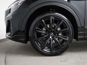 Audi Q8 SUV 2025 - Second hand, 12400 km, 92.273 EUR — miniatura 6