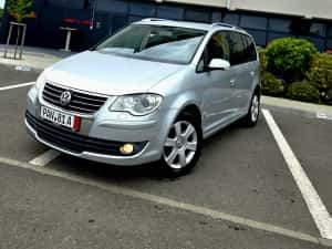 Touran Facelift 2L  Diesel  170 hp   7-Locuri Automată  Dsg Recent adus