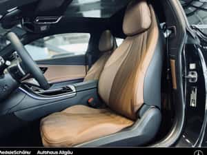 Mercedes-Benz CLE 200 Automată 204 HP Benzină — miniatura 4