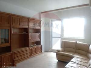 Apartament cu 3 camere de vânzare în zona Bucur Obor
