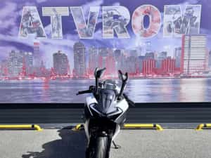 Motocicleta CFMOTO 675SR R '26 — miniatura 6