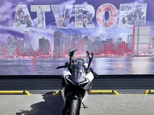 Motocicleta CFMOTO 675SR R '26 — miniatura 9