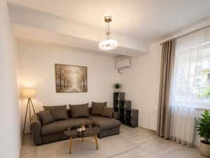 De Inchiriat| 2 Camere | Totul Nou | Strada Rezervelor | Etaj2| Balcon