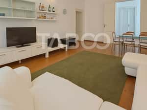 Bulevardul Victoriei - apartament 3 camere de vanzare curte garaj