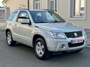 Suzuki Grand Vitara 4x4 eur 5 an 2012 motor 1.9 diesel — miniatura 4