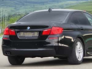 Bmw f10 seria 5 M-packet/2.0 184cp/automat/bi-xenon/navi mare//rate//garantie//distributie schimbata// — miniatura 4