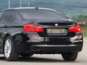 Bmw f10 seria 5 M-packet/2.0 184cp/automat/bi-xenon/navi mare//rate//garantie//distributie schimbata// — miniatura 5