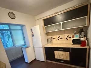 Apartament 3 Camere Decomandat Centrala Proprie Zona Soarelui
