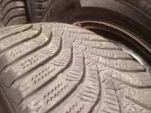 Jante Ford cu anvelope de iarna — miniatura 6