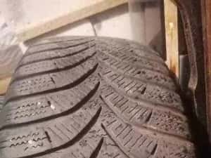 Jante Ford cu anvelope de iarna — miniatura 9